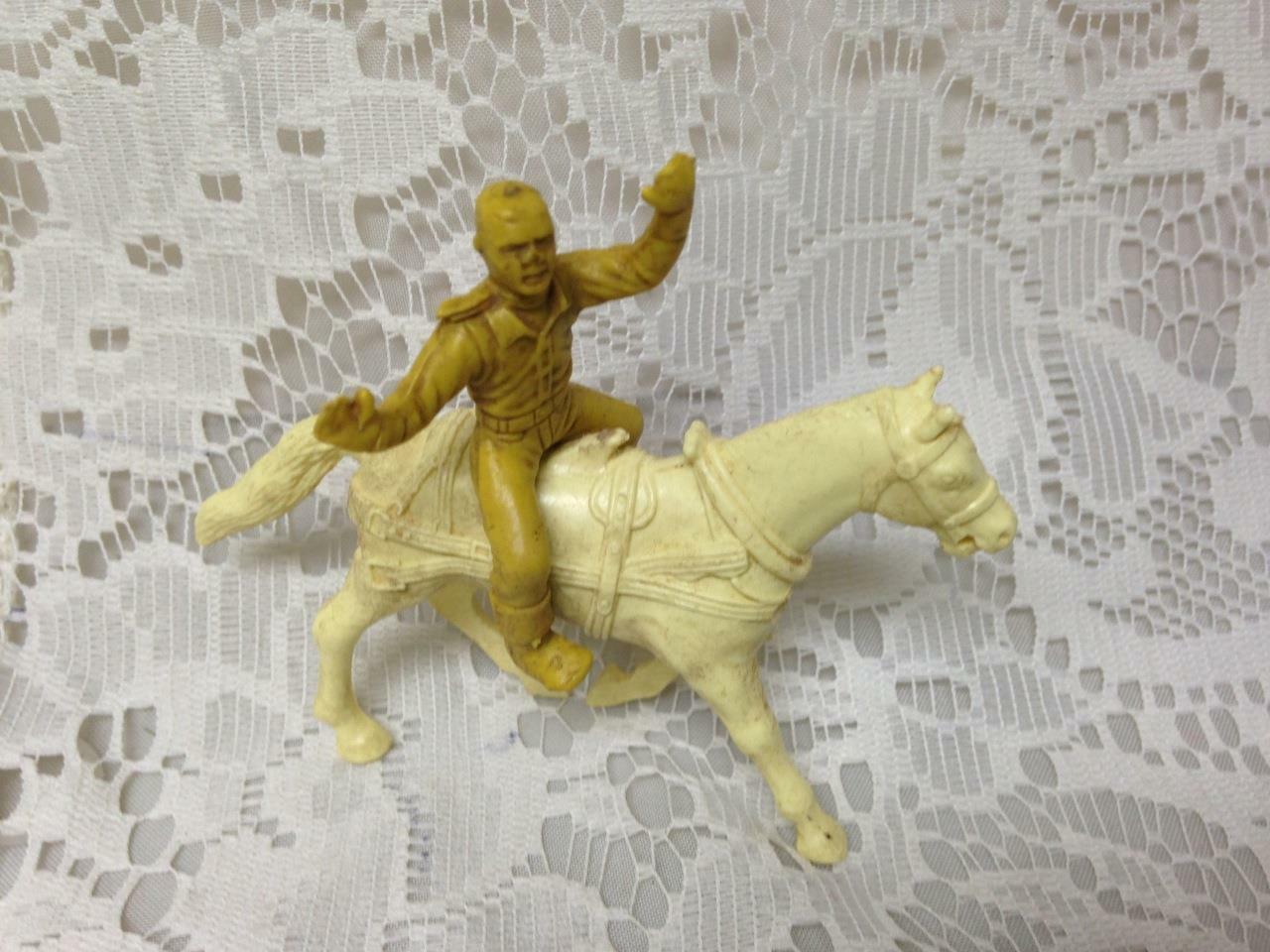 Vintage, Painted, 2-pcs Miniature Soldier in a Horse, 2.5in each (#4)