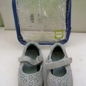 Beautiful, Pre-owned Gymboree Size-6 Girl Suede Leather Shoes