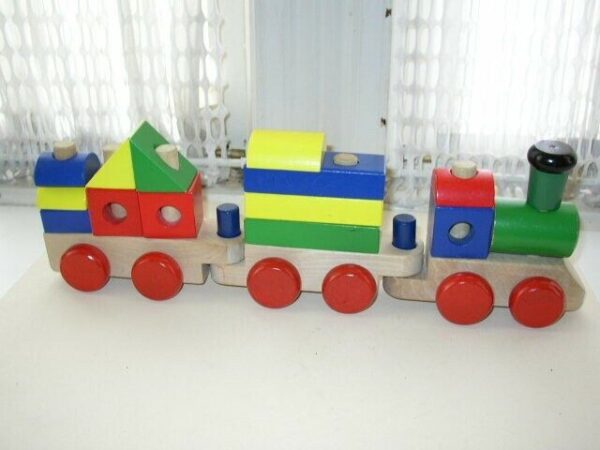 Melissa & Doug's, Large, 18-pc Classic Stacking Wooden Toy Train # 572