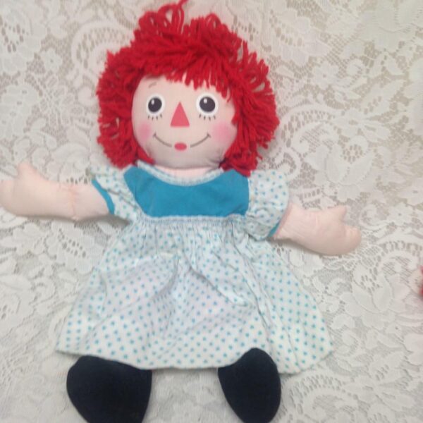 Hasbro 2002, 16in Raggedy Ann Doll in Blue Hearts Printed Dress