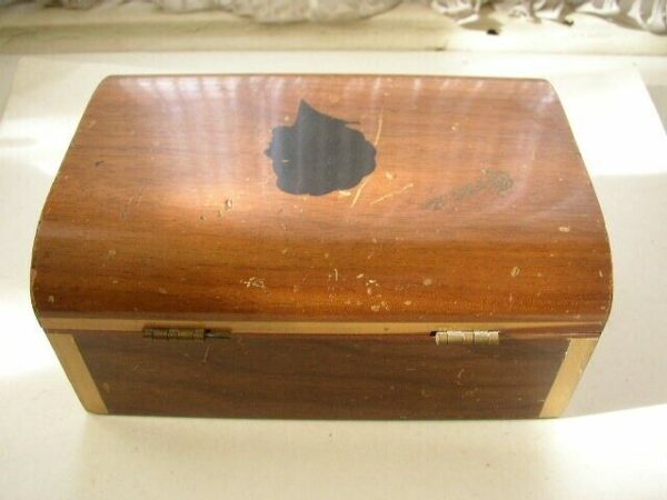 Vintage, Walnut - Lady Silhouette Jewelry Casket 7in x 5in x 3.5in