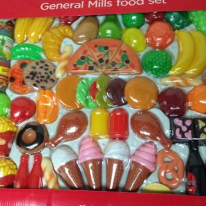 General Mills, 95pc Playfood Set in Original Box 24in x 17in x 3in