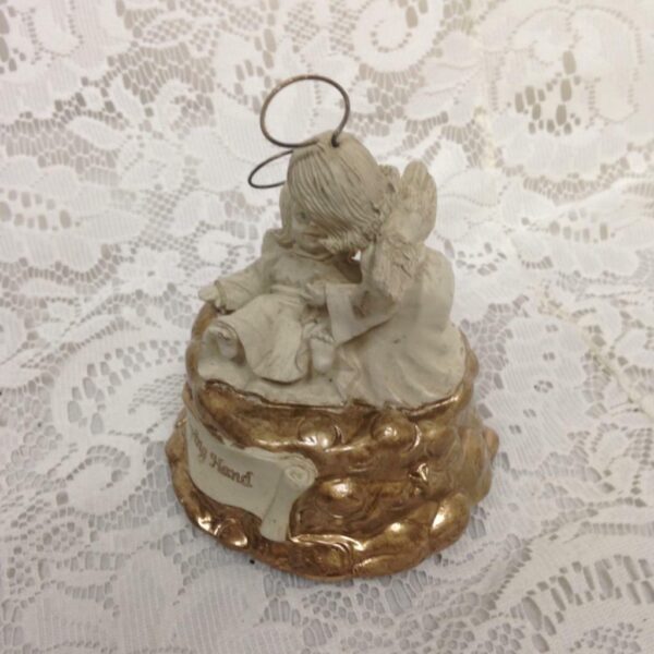 "Lend a Helping Hand" Christmas Cherubs Music Box 5in x 4in