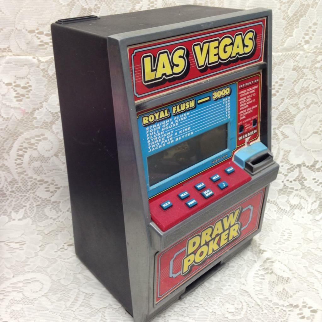 Vintage, Radica Las Vegas Royal Flush 3000 Electronic Draw Poker Coin Bank