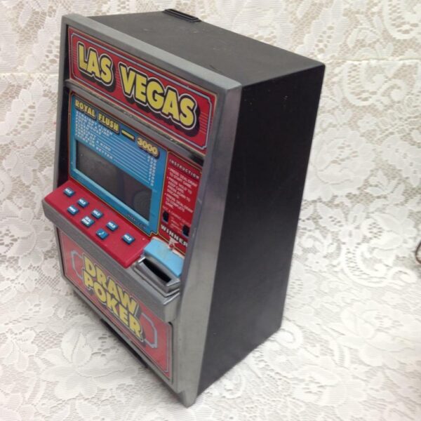 Vintage, Radica Las Vegas Royal Flush 3000 Electronic Draw Poker Coin Bank