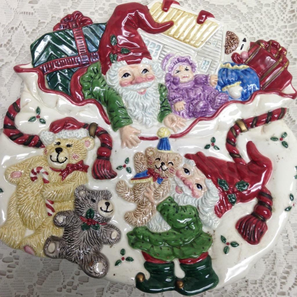 Rare, Vintage Fitz & Floyd Decorative Christmas Plate 10in D