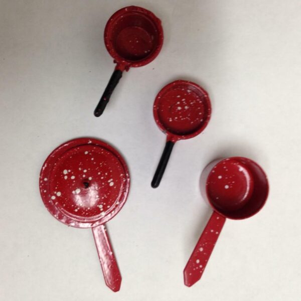 Vintage Doll House Miniatures 5pc Red Enamelware Cookware with Lid(1in to 3in)