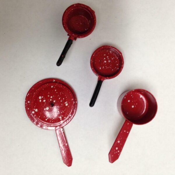 Vintage Doll House Miniatures 5pc Red Enamelware Cookware with Lid(1in to 3in)