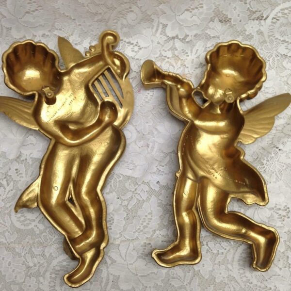 Vintage, Syroco 1963 Pair of Large, Gold Cherubs Wall Decor 16in x 11in each