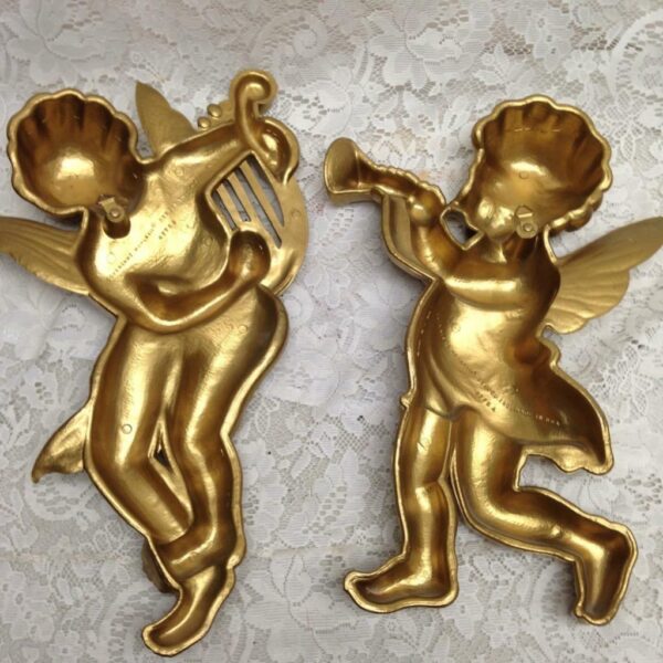 Vintage, Syroco 1963 Pair of Large, Gold Cherubs Wall Decor 16in x 11in each