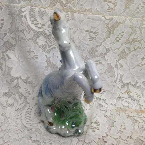 Vintage Unicorn Ceramics Figurine. 9in x 7in