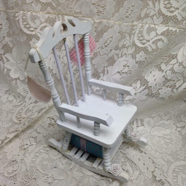 Vintage Musical Dolls Chair 10in x 6in x 7in