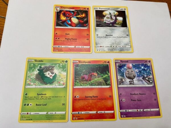 Lot of 5 Pokemon Cards and 5 Pokemon Figures -Lot # 19