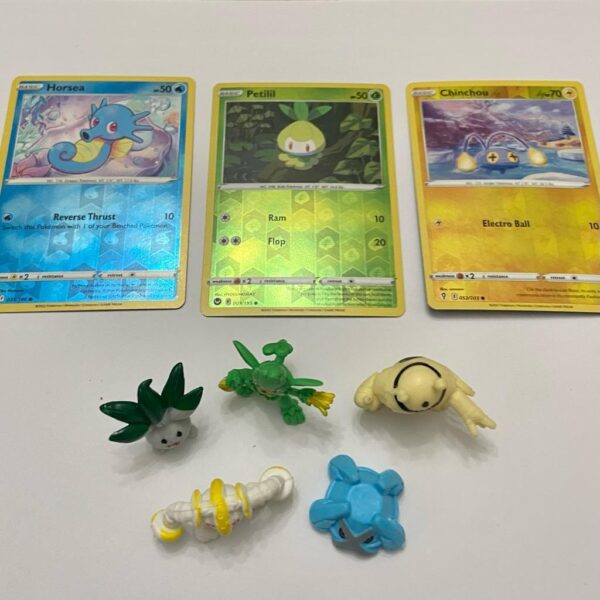 Lot (A) 3 Pokemon Reverse Holo Cards and 5 Pokemon Figures