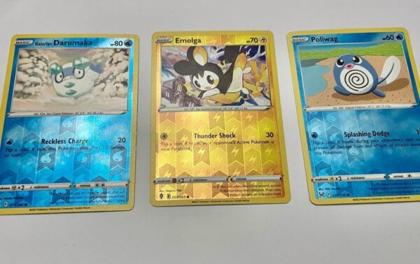 Lot (E) 3 Pokemon Reverse Holo Cards and 5 Pokemon Figures