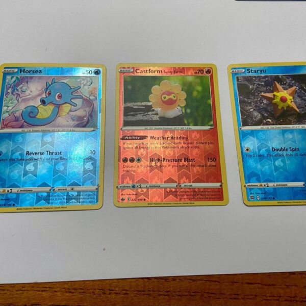 Lot (F) 3 Pokemon Reverse Holo Cards and 5 Pokemon Figures