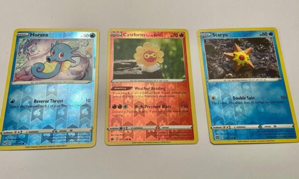 Lot (F) 3 Pokemon Reverse Holo Cards and 5 Pokemon Figures