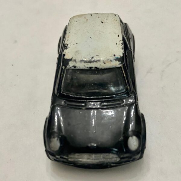 Vintage Hotwheels-Mattel Inc. 2001 Mini Cooper