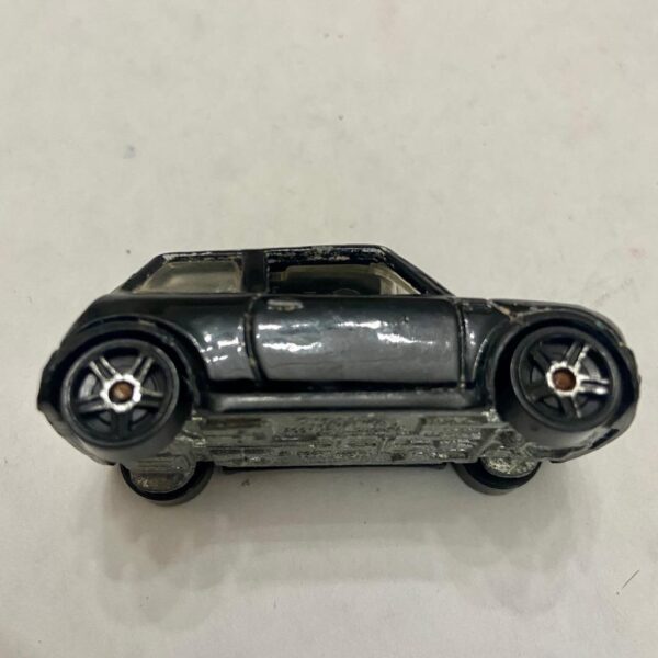 Vintage Hotwheels-Mattel Inc. 2001 Mini Cooper