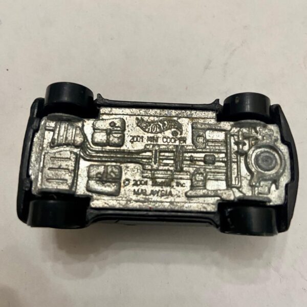 Vintage Hotwheels-Mattel Inc. 2001 Mini Cooper