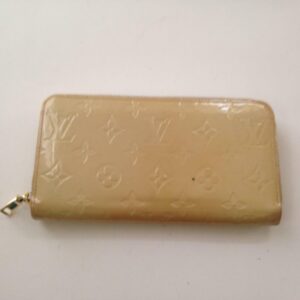 Louis Vuitton Beige Yellow Vernis Mono Zippy Long Wallet 7.5in x 4in( SP1172)