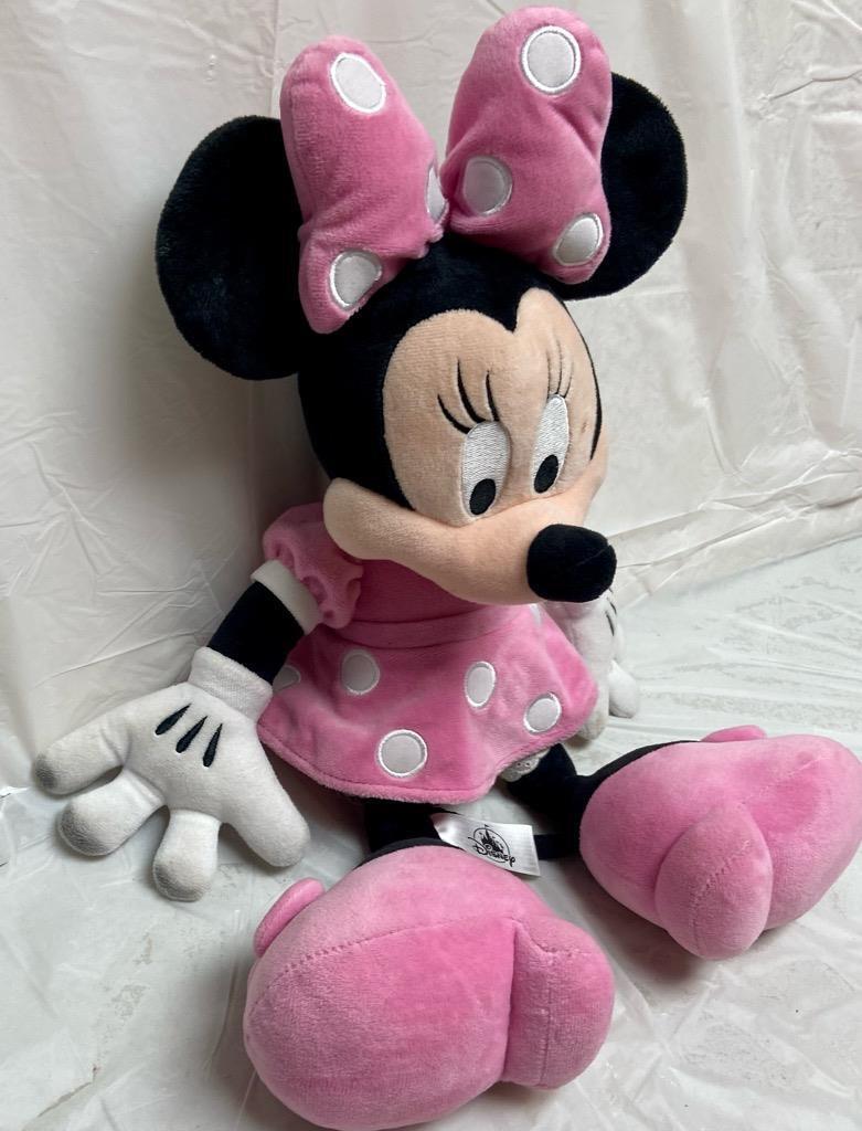 Adorable, Disney 20in Minnie Mouse Doll