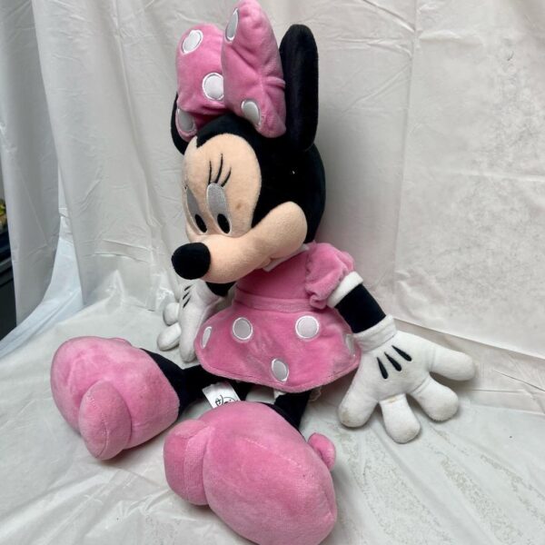 Adorable, Disney 20in Minnie Mouse Doll