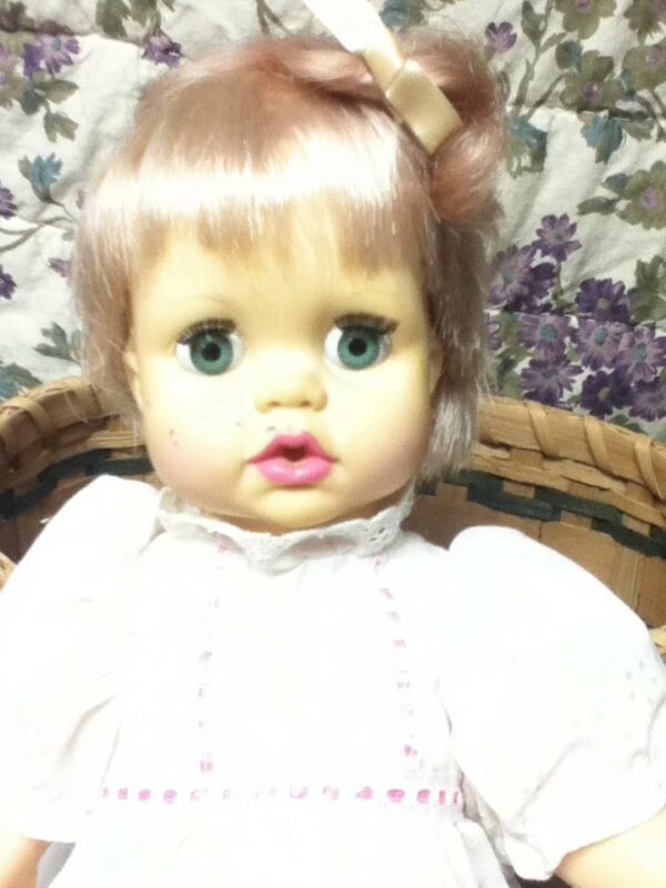 Vintage, 1971, 13in Ideal Blond Doll in Chip Wood Sleigh Bed