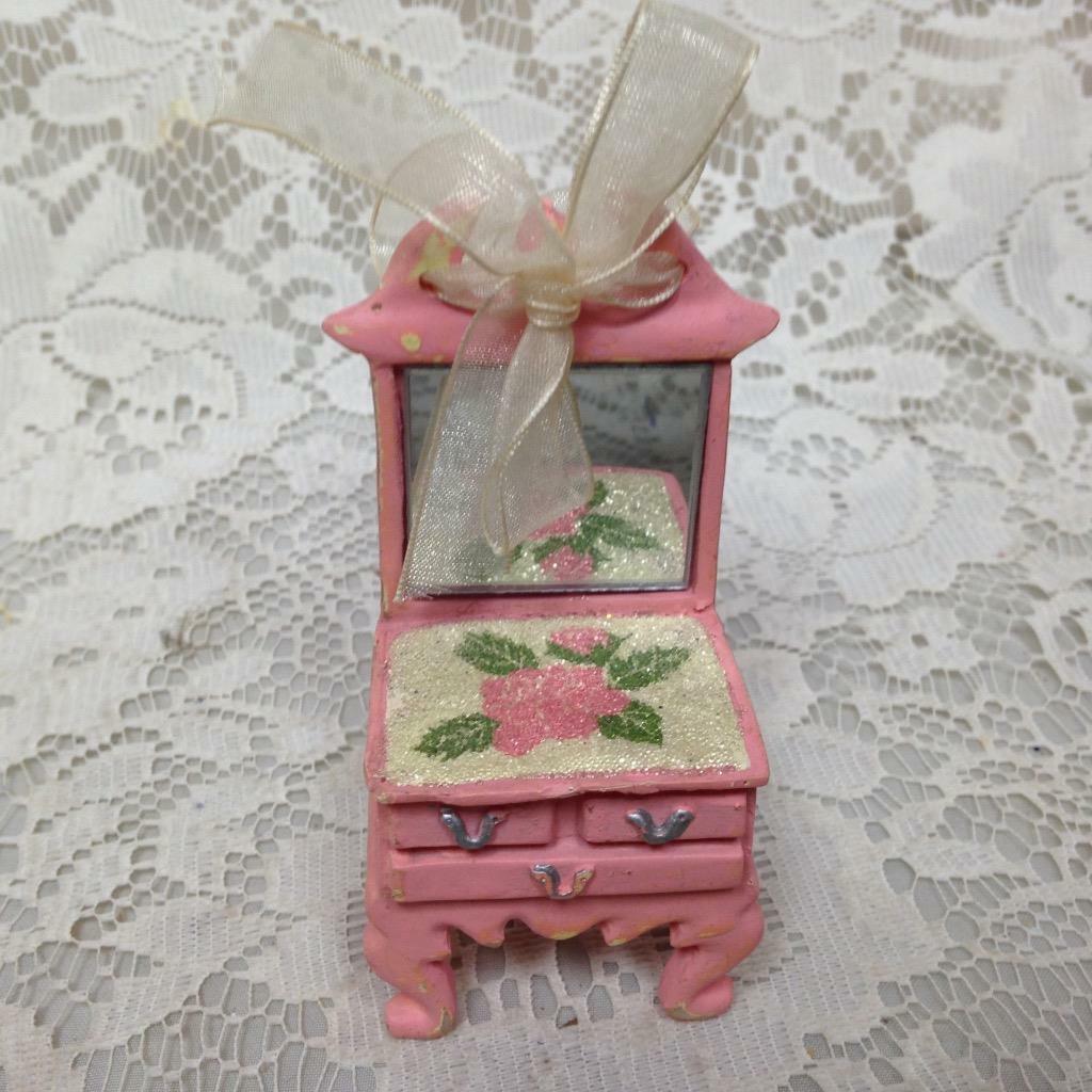 Dolls, Pink Dresser Chair or Ornament 4in x 2in x 2.5in