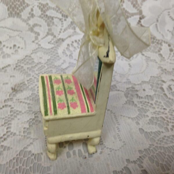 Dolls, Beige Dresser Chair or Ornament 4in x 2in x 2.5in