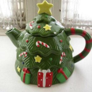 Vintage, 7.5in x9in Coco Dowley, Certified International, Christmas Tree Teapot