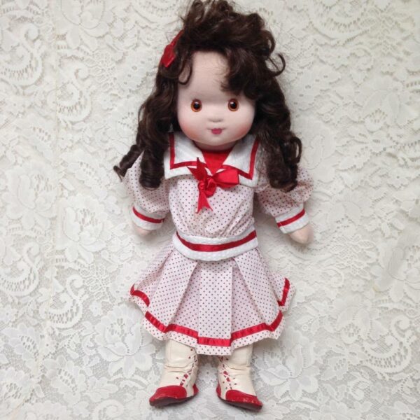 Vintage,Beautiful, Fabric, Giftworld of Gorham 20-inch Doll