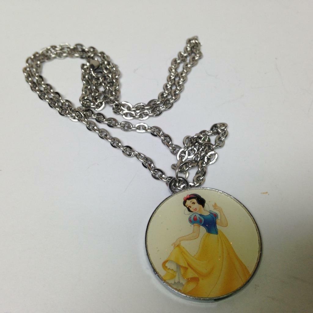 Beautiful, Disney Cinderella Pendant Necklace with 20in Silver Tone Chain