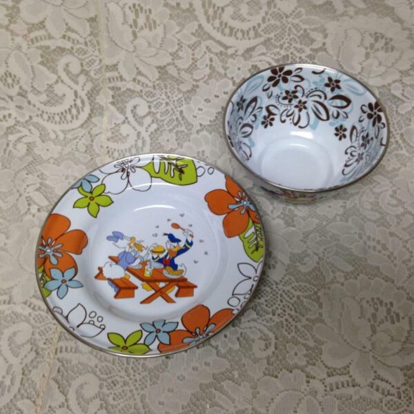 Disney, Donald Duck and Daisy Childs Enamelware Lunch or Snack Plate