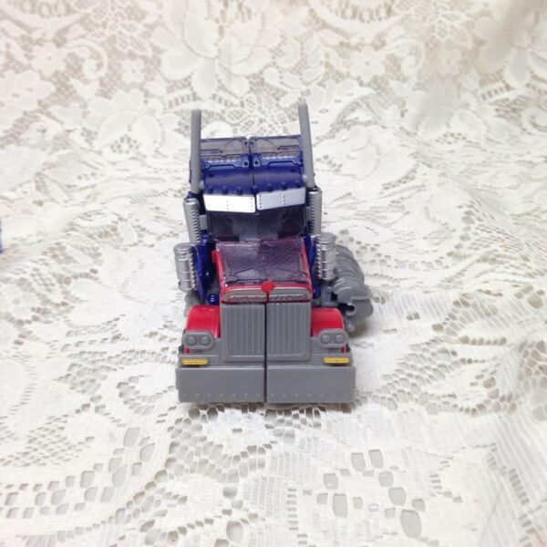 Transformers Octomus Prime Truck 7in x 3.5in x 2.5in