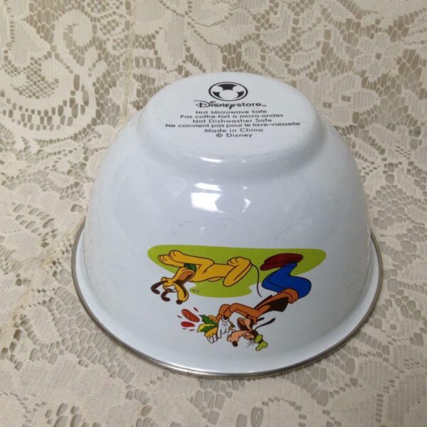 Disney, Donald Duck and Pluto, Childs 2-pc Enamelware Bowl and Plate Set