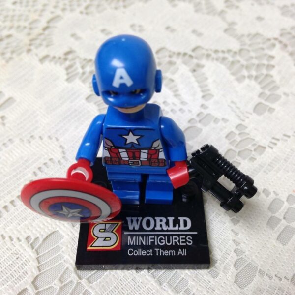 Capt. America, 2.25 inch Miniature Figure