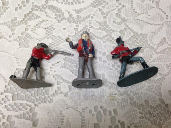 Vintage, Painted, 5-pcs Miniature Soldiers 2 to 2.5in each (#1)