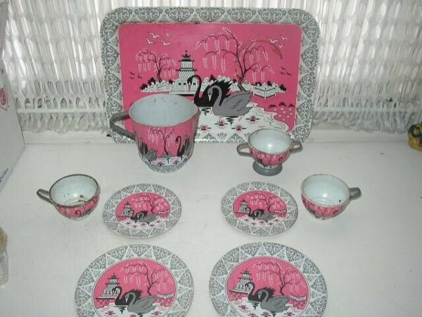 1956 Ohio Art, Pink Willow -Swans Child's Tin Tea Set