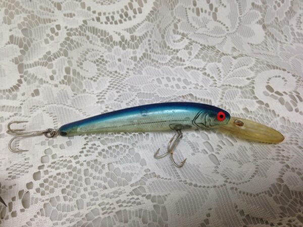 Vintage Fishing Lures, Blue with Red Eyes, 6.5in L x 2in W