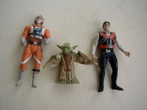 1996 and 1999 Lucas Film. Ltd., Lot of 3 Star Wars Figures-Luke, Hans & Yoda (H)