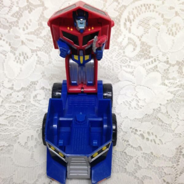 Transformers Octomus Prime Truck 5.5in x 3in x 3in