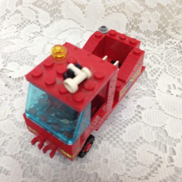 Vintage, Rare, Lego, Red Auto Service Truck 4in x 2.5in x 1.5in