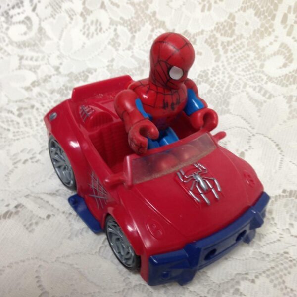 2007 Marvel The Amazing, 3.5in Spiderman with Car 5in x 4in x. 2in