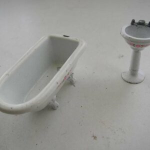 1980 Mattel Inc., 2-pc Enamel on Metal Bathroom Fixture-Dollhouse Miniature