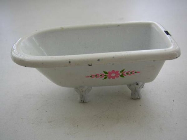 1980 Mattel Inc., 2-pc Enamel on Metal Bathroom Fixture-Dollhouse Miniature