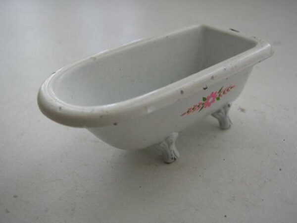 1980 Mattel Inc., 2-pc Enamel on Metal Bathroom Fixture-Dollhouse Miniature