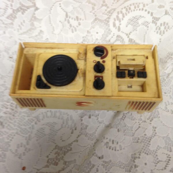 Vintage, Figural Stereo Transistor Radio 6.5in x 3in x 3in