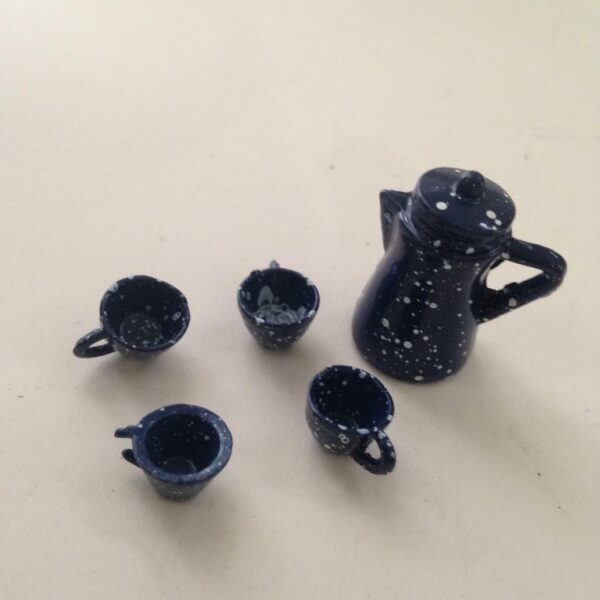 Vintage Doll House Miniatures, 6pc Blue Enamelware Tea Set (1/2-1.5in)