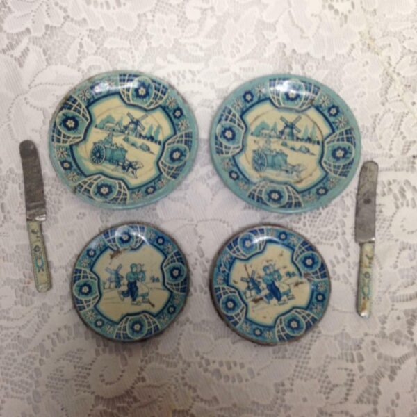 1940s Wolverine, Delft 6-pc Child's Tin Dishes and Knives